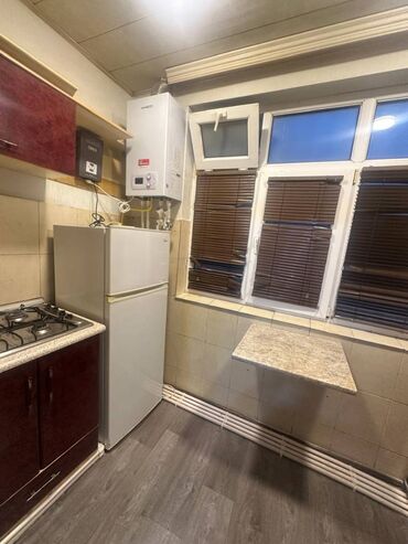 Köhnə tikili: Bakı, 1-ci mikrorayon, 2 otaqlı, Köhnə tikili, 42 kv. m -da lalafo.az — 6 Köhnə tikili: Bakı, 1-ci mikrorayon, 2 otaqlı, Köhnə tikili, 42 kv. m — 6