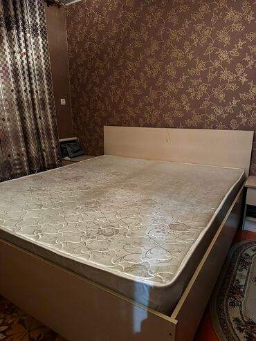 купить кровать кривой рог бу: Продаю двухспальную кровать с двумя тумбочками в комплекте в хорошем