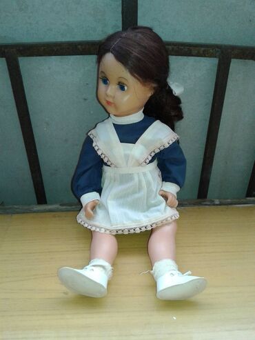 Oyuncaqlar: Куклы(SSSR). Комплект "Кукла - школьница с кроватью и стульями" — 2