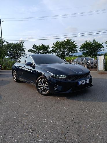 kaiyi e5: Kia K5: 2020 г., Седан — 1