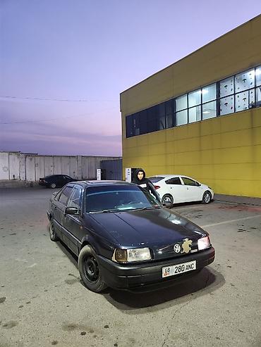 sorento 2020: Volkswagen Passat: 1993 г., 1.8 л, Механика, Газ, Седан — 1