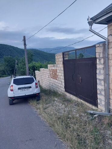 Həyət evləri və villaların satışı: 3 otaqlı, 154 kv. m, Orta təmir — 2