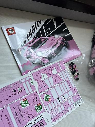 Konstruktorlar: Lego Konstruksiya maşın modeli – çəhrayı rəngdə idman kupe - Model — 4