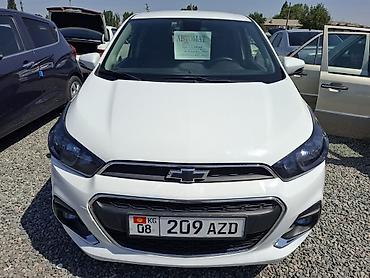 Продажа авто: Chevrolet Spark: 2016 г., 1 л, Вариатор, Бензин, Хэтчбэк — 2