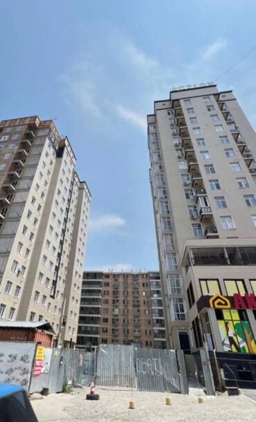 2 комнатная квартира в джале: 2 бөлмө, 58 кв. м, Элитка, 12 кабат, ПСО (өзү оңдоп түзөтүп бүтүү үчүн)