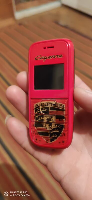 Nokia: Nokia 1208 retro ili 2008 Porsche Cayenne temalı korpuslu klassik — 1