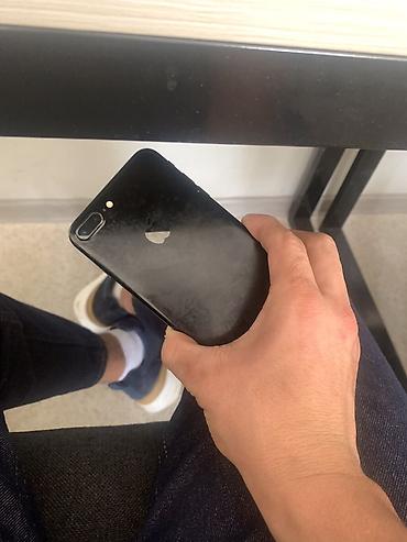 acer nitro v: IPhone 7 Plus, чёрный цвет. Смартфон с большим экраном и кнопкой Home — 1
