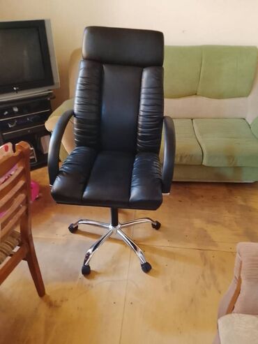 ustular: Heç bir problemi yoxdu.əlavə məlumat üçün zəng edin