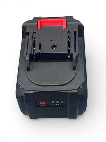 Powerbanklar: №: 17313 Məhsulun adı: Akkumulyator Makute 20V Brend: Makute — 3