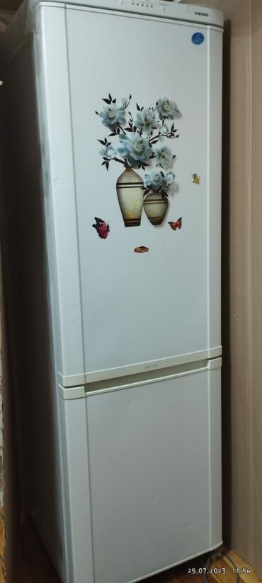 Б/у Холодильник Samsung, No frost, Двухкамерный, цвет - Белый