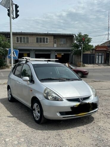 аренда фит таксиге: Аренда Honda (Jazz) сдаю в аренду долгосрочно 850 сом депозит 5000