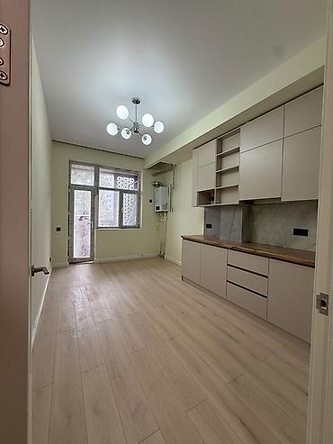 срочно гарит: 1 комната, 50 м², Элитка, 3 этаж, Евроремонт — 3