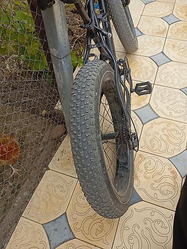 velsiped: Fat bike tipli dağ velosipedi - Rəng: qara, möhkəm polad/alüminium — 2
