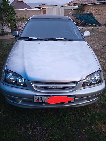 Транспорт: Toyota Avensis: 2002 г., 1.8 л, Механика, Бензин, Седан — 1