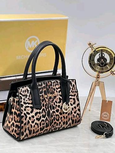 Torbe: 1 klasa kopije
Cena 5300 rsd
💋 na lalafo.rs — 1 Torbe: 1 klasa kopije
Cena 5300 rsd
💋 — 1