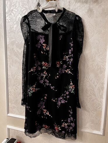 вечернее женское платье: S (EU 36), цвет - Черный