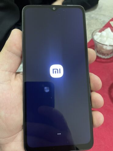 прокат плейстейшен 4: Xiaomi Redmi smartfon - Ekran: Tam ekranlı, damla-tip ön kamera
