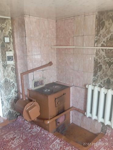 гаражы: Дом с двором и хозяйственными постройками. Одноэтажный жилой дом с — 5