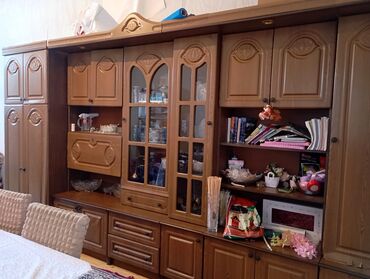 mebel divarı: Açılan, 6 qapı Düz dolab, Stenka