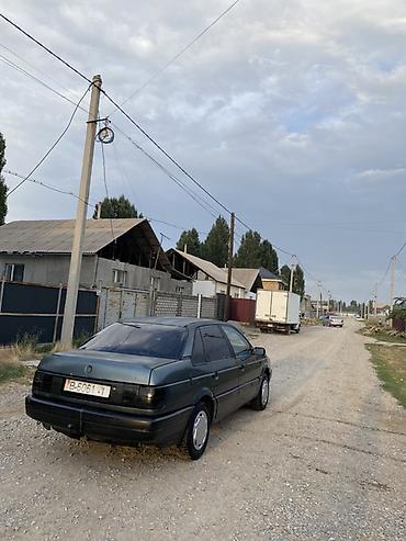 капот гольф 2: Volkswagen Passat: 1989 г., Седан — 4