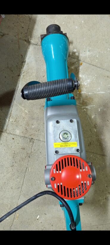 Kömürsındıran çəkiclər: Elektrikli dəmir beton dağıtma çəkici, beton və daş səthləri qırmaq və -da lalafo.az — 9 Kömürsındıran çəkiclər: Elektrikli dəmir beton dağıtma çəkici, beton və daş səthləri qırmaq və — 9