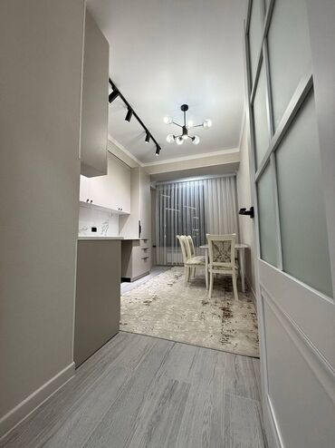 эмарк жибек жолу: 1 комната, 43 м², Элитка, 12 этаж, Дизайнерский ремонт