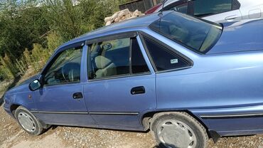 трактор 25 т: Daewoo Nexia: 2007 г., 1.5 л, Механика, Газ, Седан