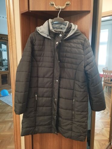 женская куртка новая: Gödəkçə XL (EU 42)