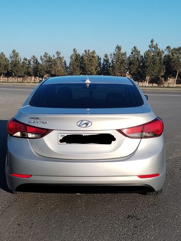 Hyundai: Hyundai Elantra: 1.8 л | Седан