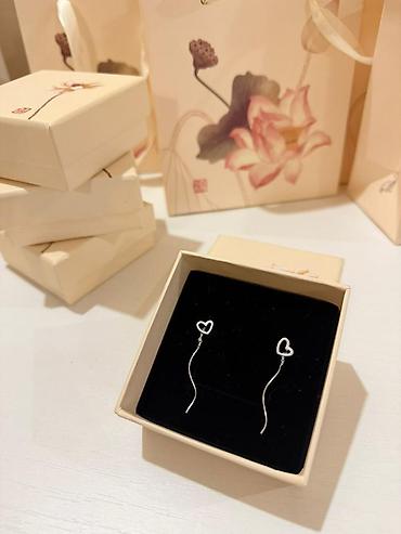 Подарки и сувениры: Серебренные сережки Новые серебренные сережки с сердечками, короной at lalafo.kg — 3 Подарки и сувениры: Серебренные сережки Новые серебренные сережки с сердечками, короной — 3