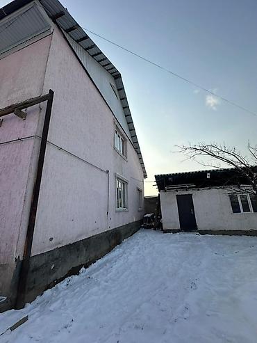 Продажа коттеджей и домов: 🏡 Продается уютный двухэтажный дом в районе Ак Ордо! Идеальный — 3