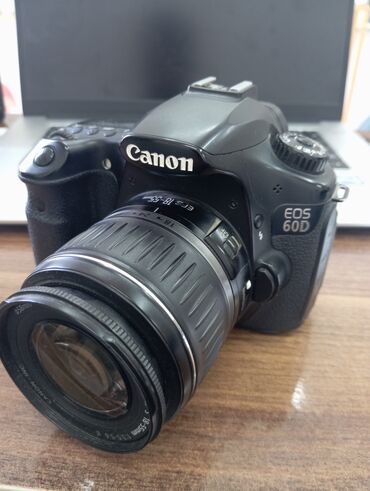 Fotokameralar: Canon 60 d 18 55 lens ile ideal veziyetde birdene coztiki itib 73 k