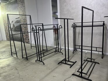 Шкафы для одежды: Шкаф для одежды, Б/у, Прямой, МДФ — 18