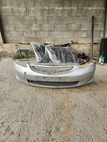 Бампер жана комплектөөчүлөр: Передний бампер для Honda fit 2004,2008 рестайл, цвет серебристый — 4