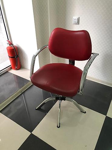 berber mebeli: Gözəllik salonu üçün mebel dəsti - Qırmızı salon kresloları – — 5