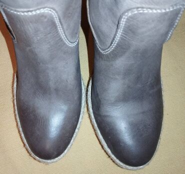 Čizme: Čizme, 39 na lalafo.rs — 9 Čizme: Čizme, 39 — 9