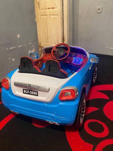 meccano meccanoid robot konstruktorları: Uşaq üçün ideal vəziyyətdə sürülən pultlu maşın satılır. Tam işlək