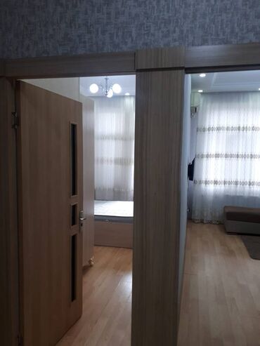 Uzunmüddətli kirayə mənzillər: Yasamal rayonu,Şərifzadə,Ats ilə üzbəüz,16 mərtəbənin,6-cı — 4