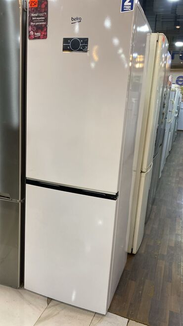 Блендеры: 2 двери Beko Холодильник Продажа, цвет - Белый