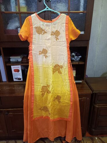 индийские платья: Бальное платье, Длинная модель, цвет - Оранжевый, S (EU 36), В наличии