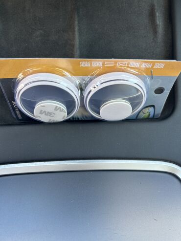 Digər aksesuarlar: Gördükləriniz əldə var, əlavə nə istəsəniz iki həftə ərzində gətirdə — 25