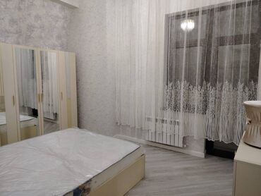 Uzunmüddətli kirayə mənzillər: Nərimanov Rayonu Nərimanov Metrosu Əşrəf Əliyev küçəsi 3 otaq — 8