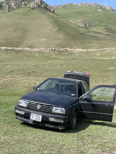 венто гольф3: Volkswagen Vento: 1994 г., 1.8 л, Механика, Бензин, Седан