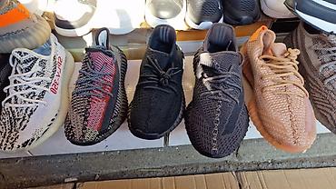 Patike: 04. kreće sezona yezzy patike od 36 do 46 4500din najprodavaniji — 4