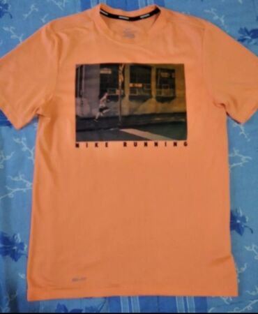 pamučne majice dugih rukava: T-shirt Nike, S (EU 36), color - Orange