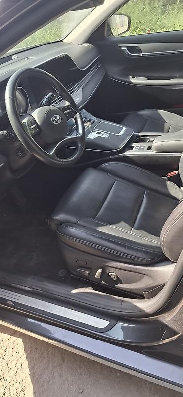 grander: Hyundai Grandeur: 2020 г., Седан — 8