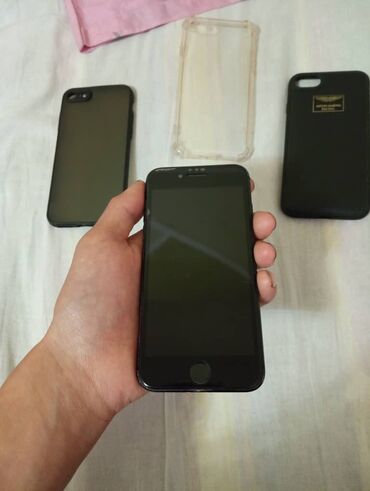 IPhone 7, Б/у, 128 ГБ, Черный, Наушники, Зарядное устройство, Защитное стекло, 100 %