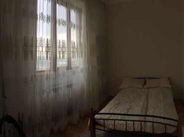 Yeni tikili: 3 otaqlı, Yeni tikili, m. Neftçilər, 65 kv. m — 2