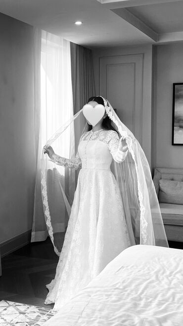 кавказские платья: Продаю свое свадебное платье Сшито на заказ, итальянские кружева