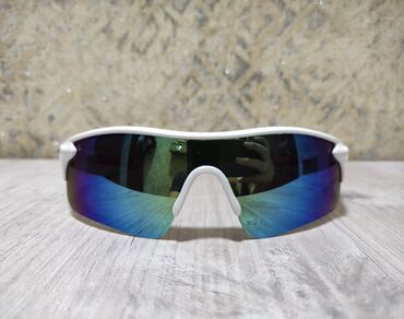 очки от ультрафиолета: Здравствуйте Продаю новые, качественные очки! 1.Синие зеркальные
